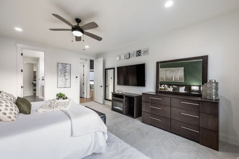 Tiny photo for 10581 S VERDA CIR, South Jordan, UT 84095 (MLS # 2147420)