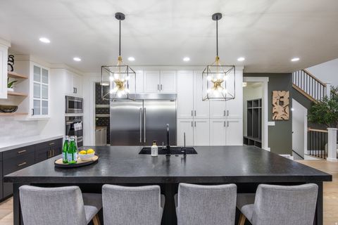 Tiny photo for 10581 S VERDA CIR, South Jordan, UT 84095 (MLS # 2147420)