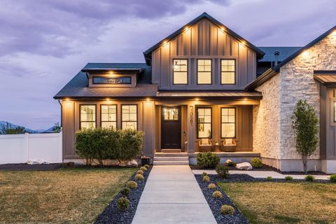 Tiny photo for 10581 S VERDA CIR, South Jordan, UT 84095 (MLS # 2147420)