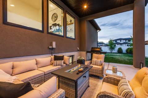 Tiny photo for 10581 S VERDA CIR, South Jordan, UT 84095 (MLS # 2147420)