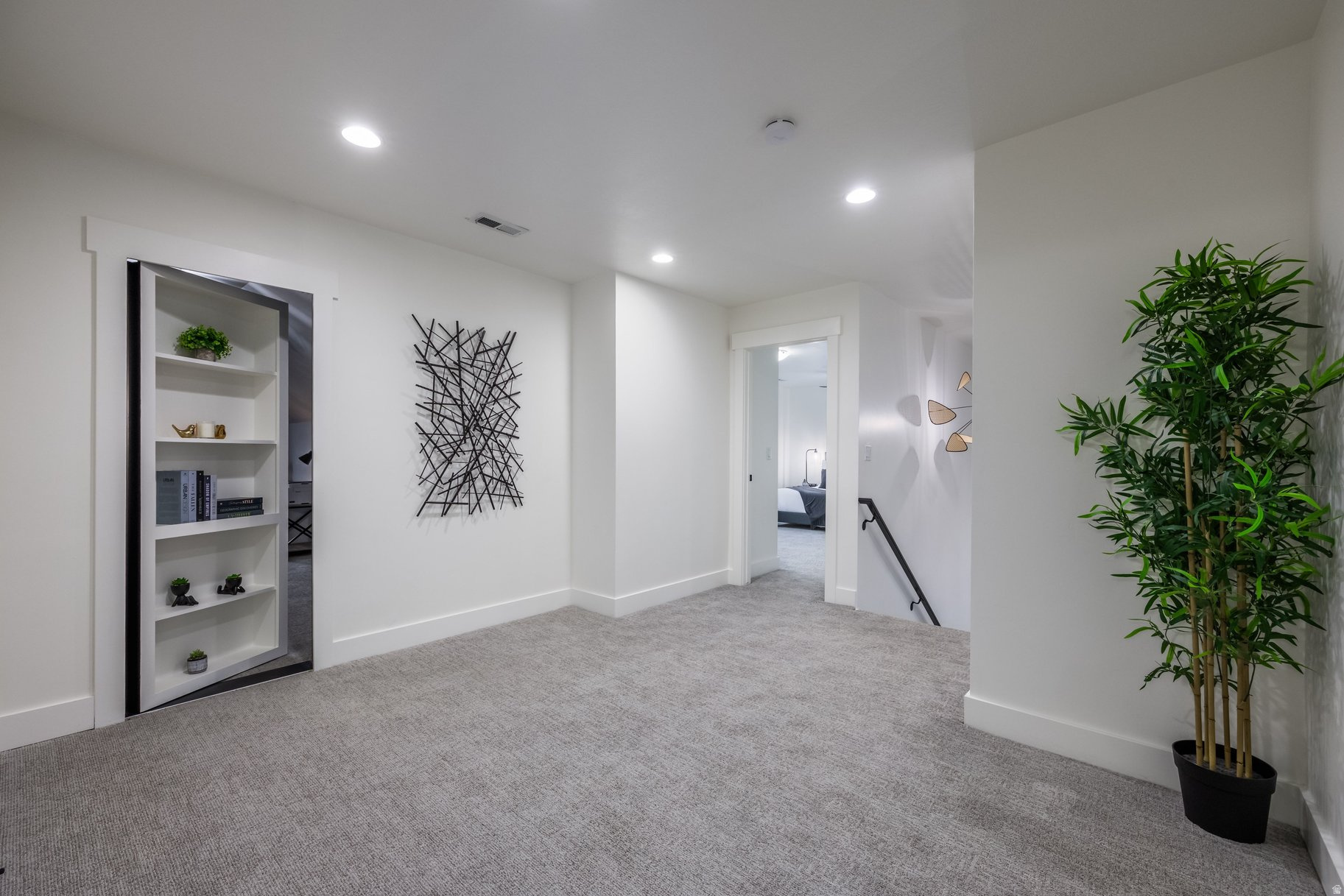 MCMULLIN ACRES - Residential