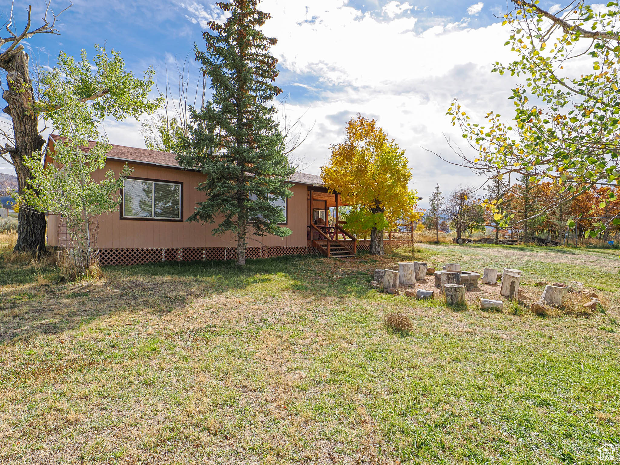 SKYLINE MOUNTAIN - Residential