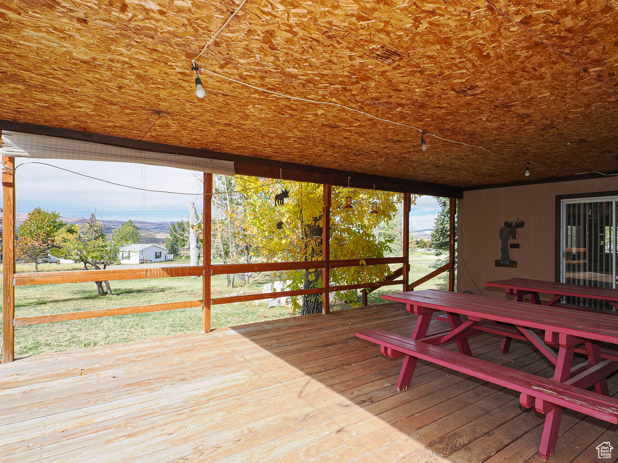 SKYLINE MOUNTAIN - Residential