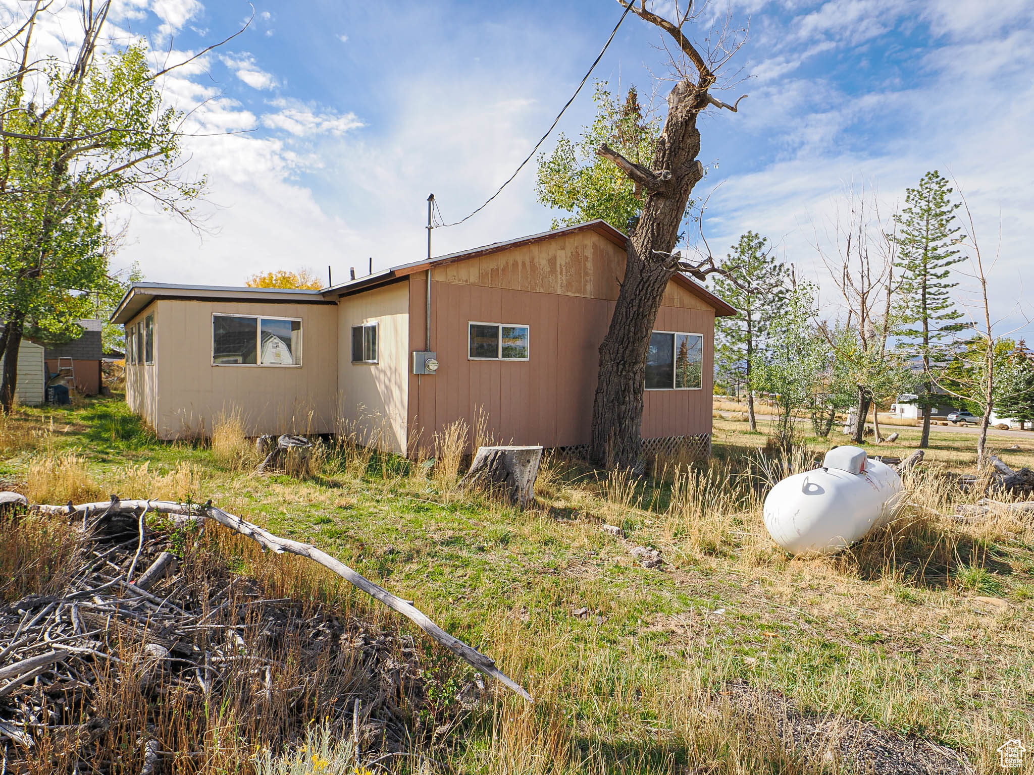 SKYLINE MOUNTAIN - Residential