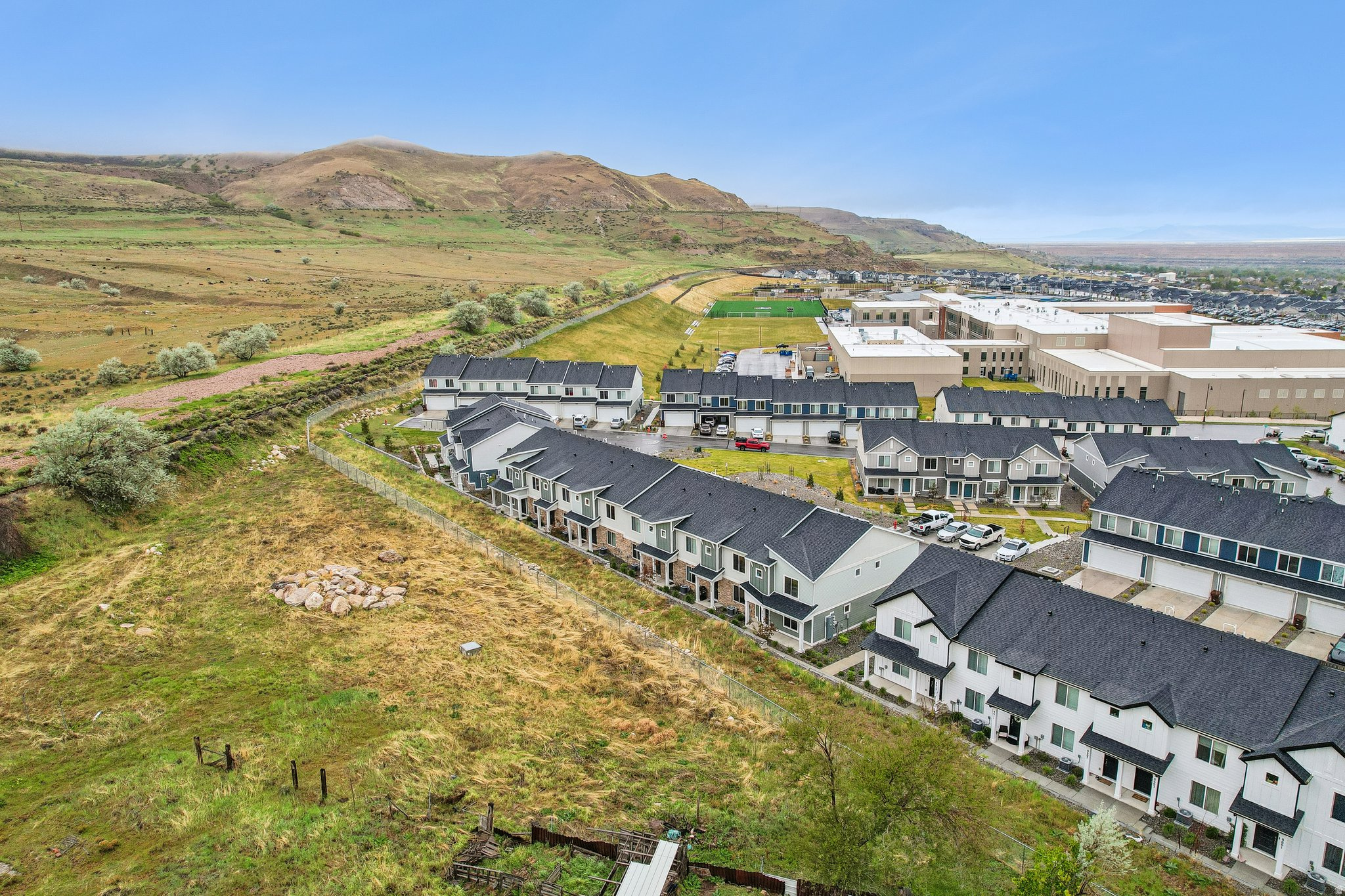 LITTLE VALLEY GATEWAY - Residential