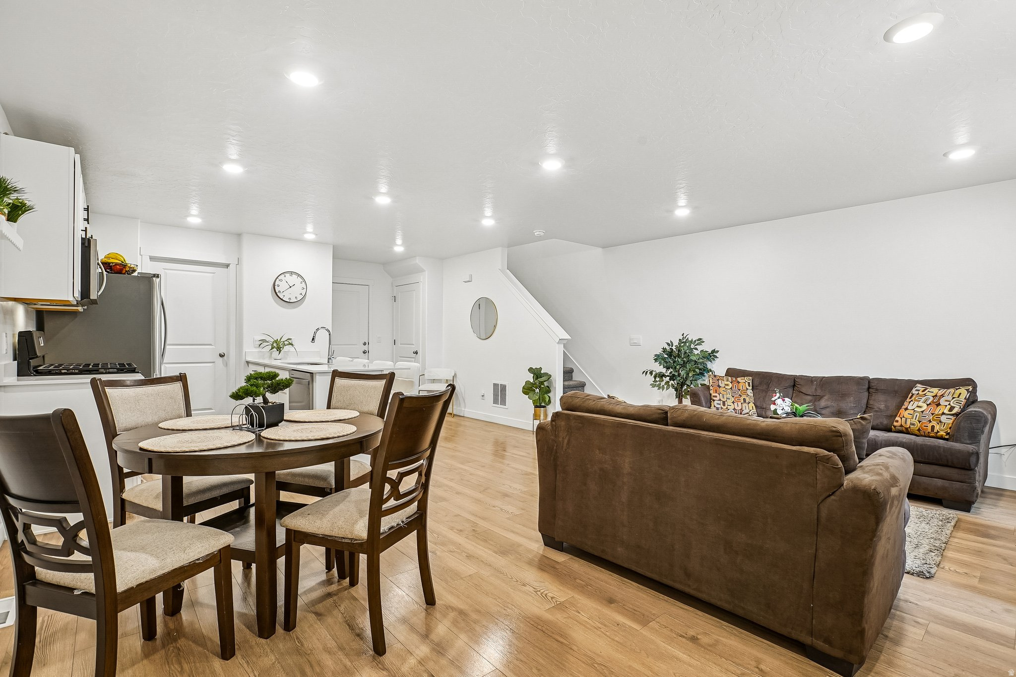 LITTLE VALLEY GATEWAY - Residential