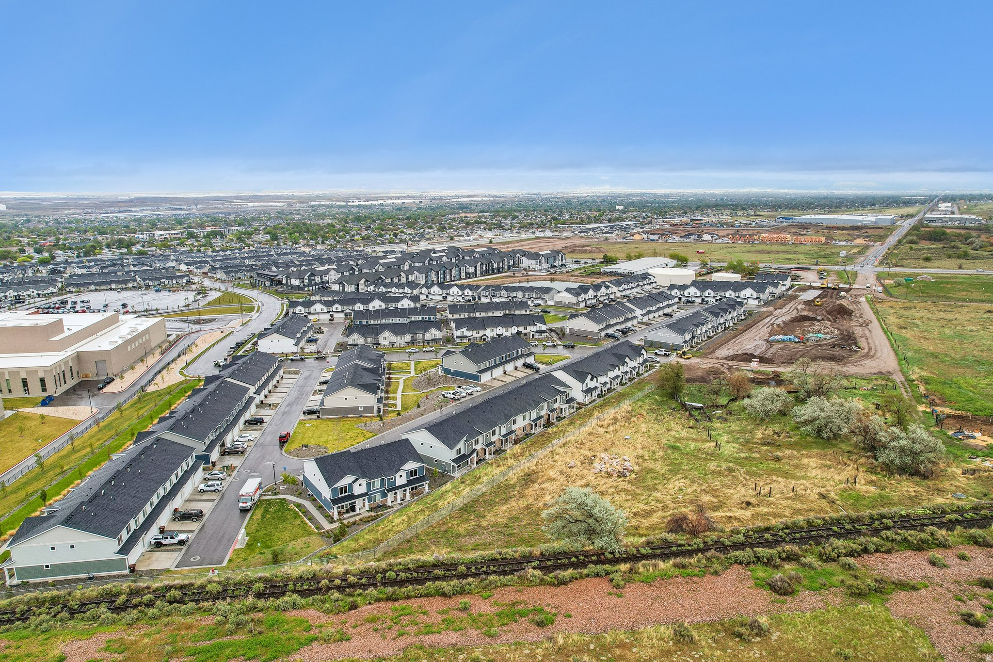 LITTLE VALLEY GATEWAY - Residential