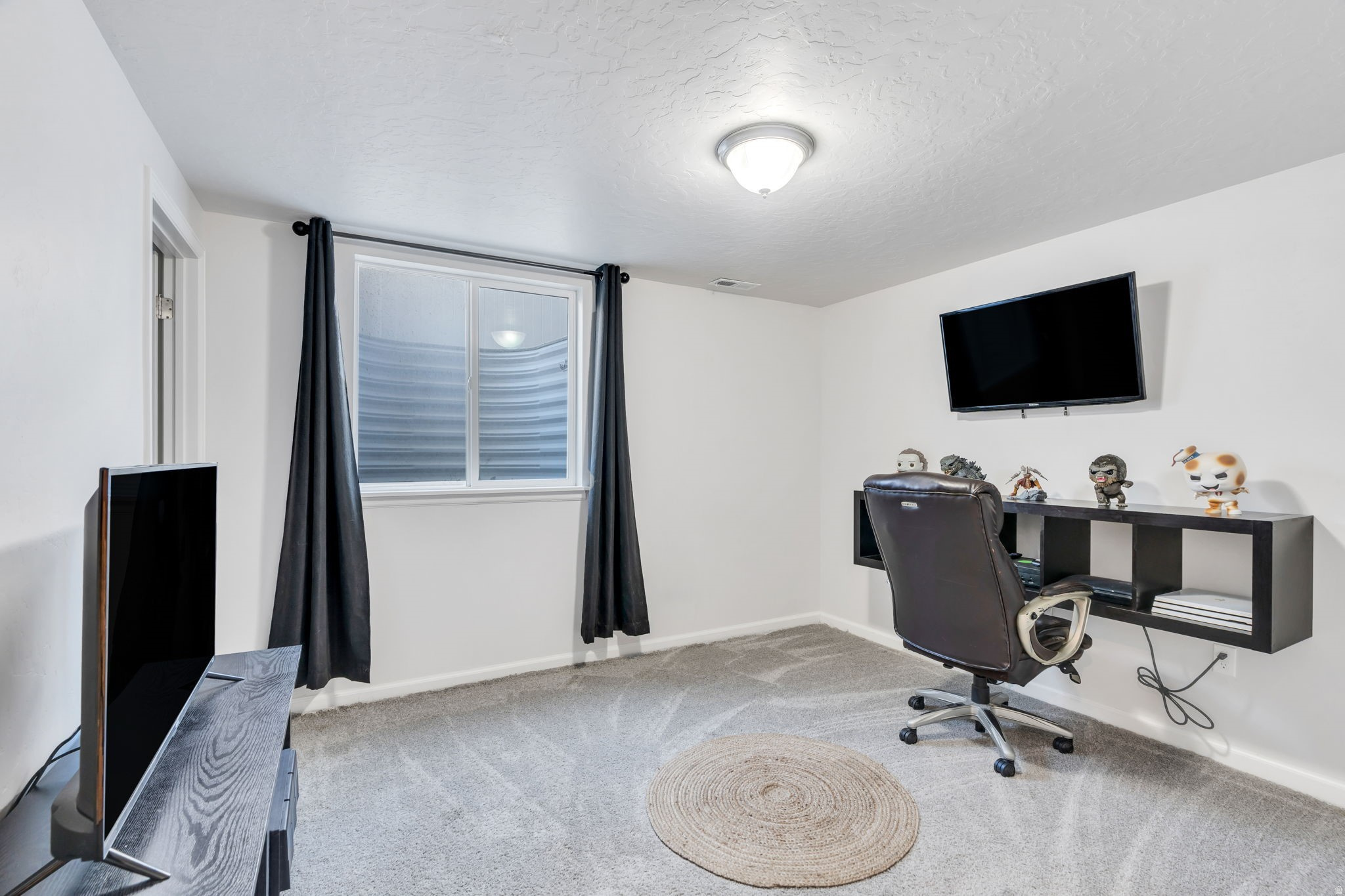 PASTURES AT SADDLEBACK - Residential