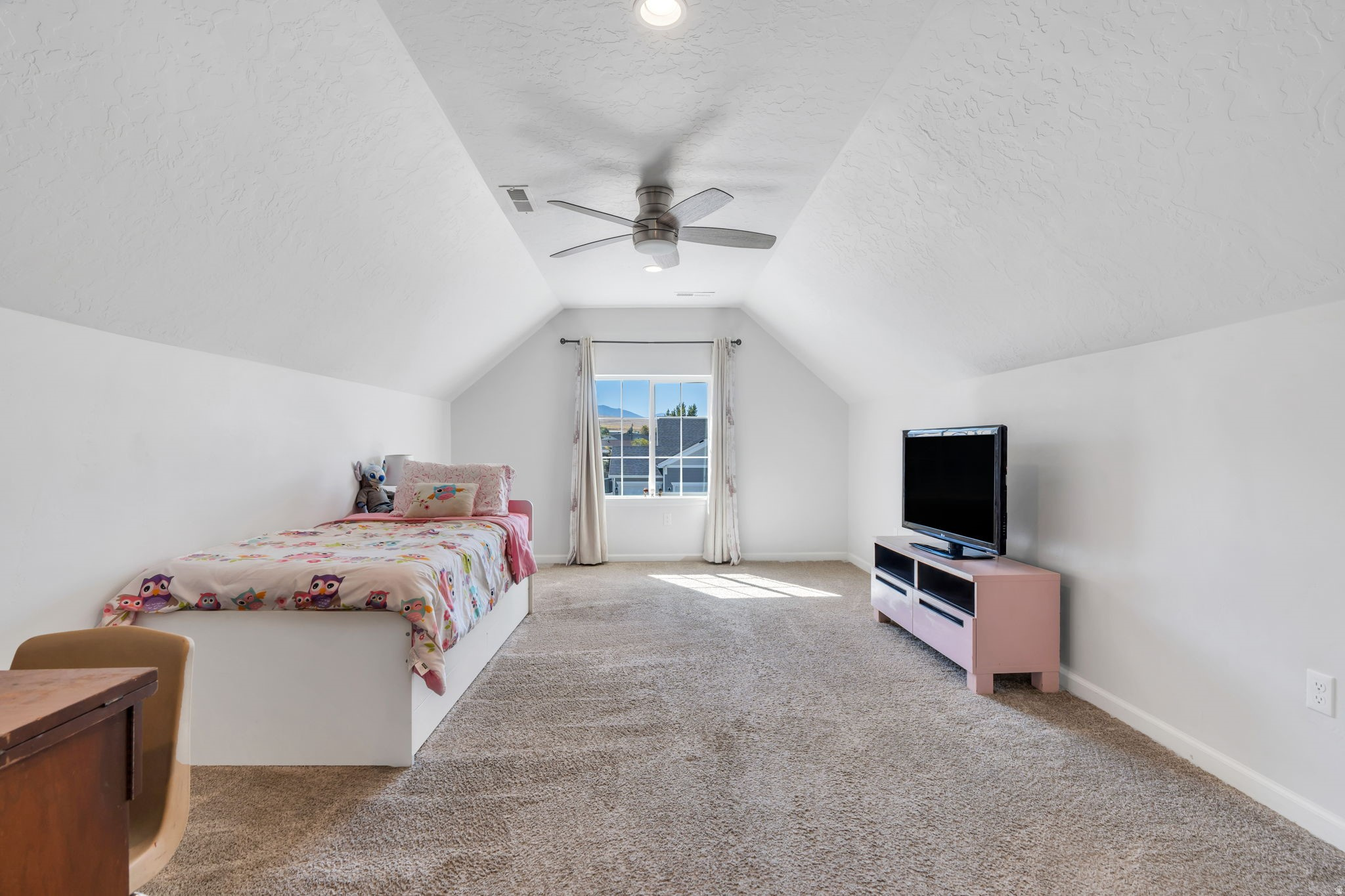 PASTURES AT SADDLEBACK - Residential