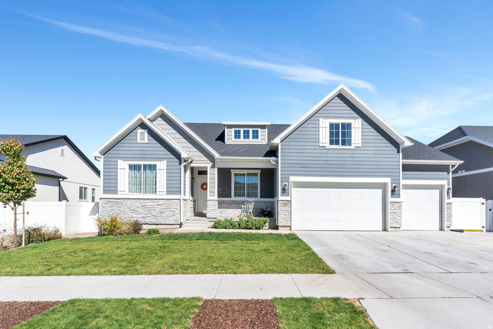 PASTURES AT SADDLEBACK - Residential