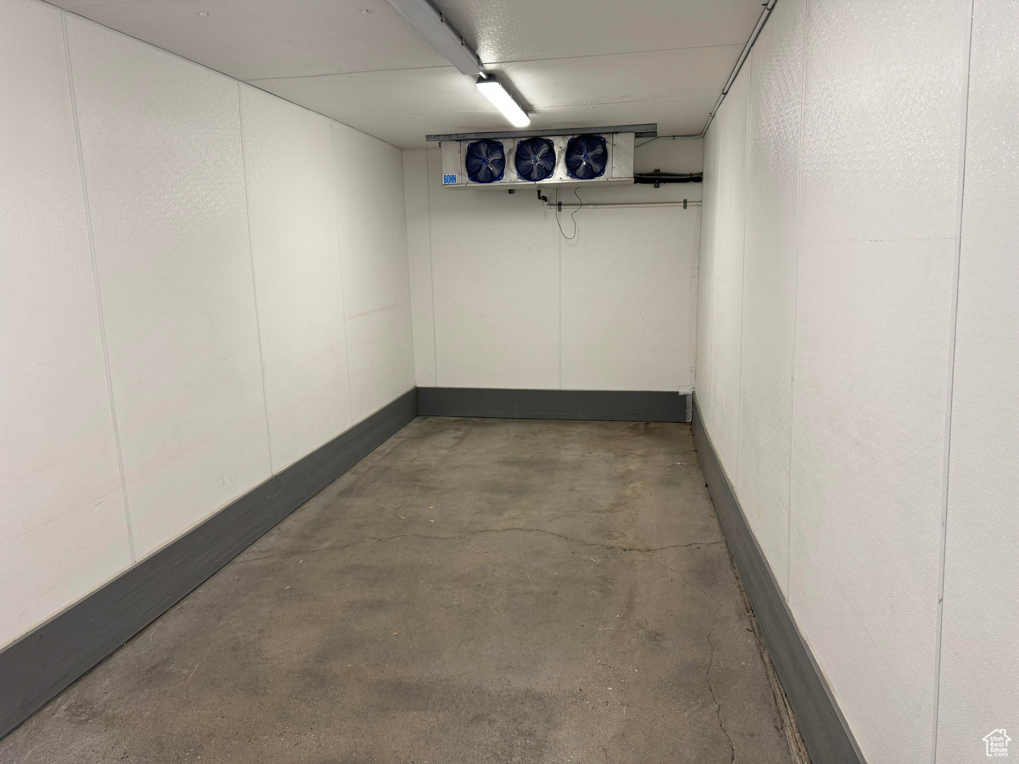 BROOKLYN SUB - Commercial Lease