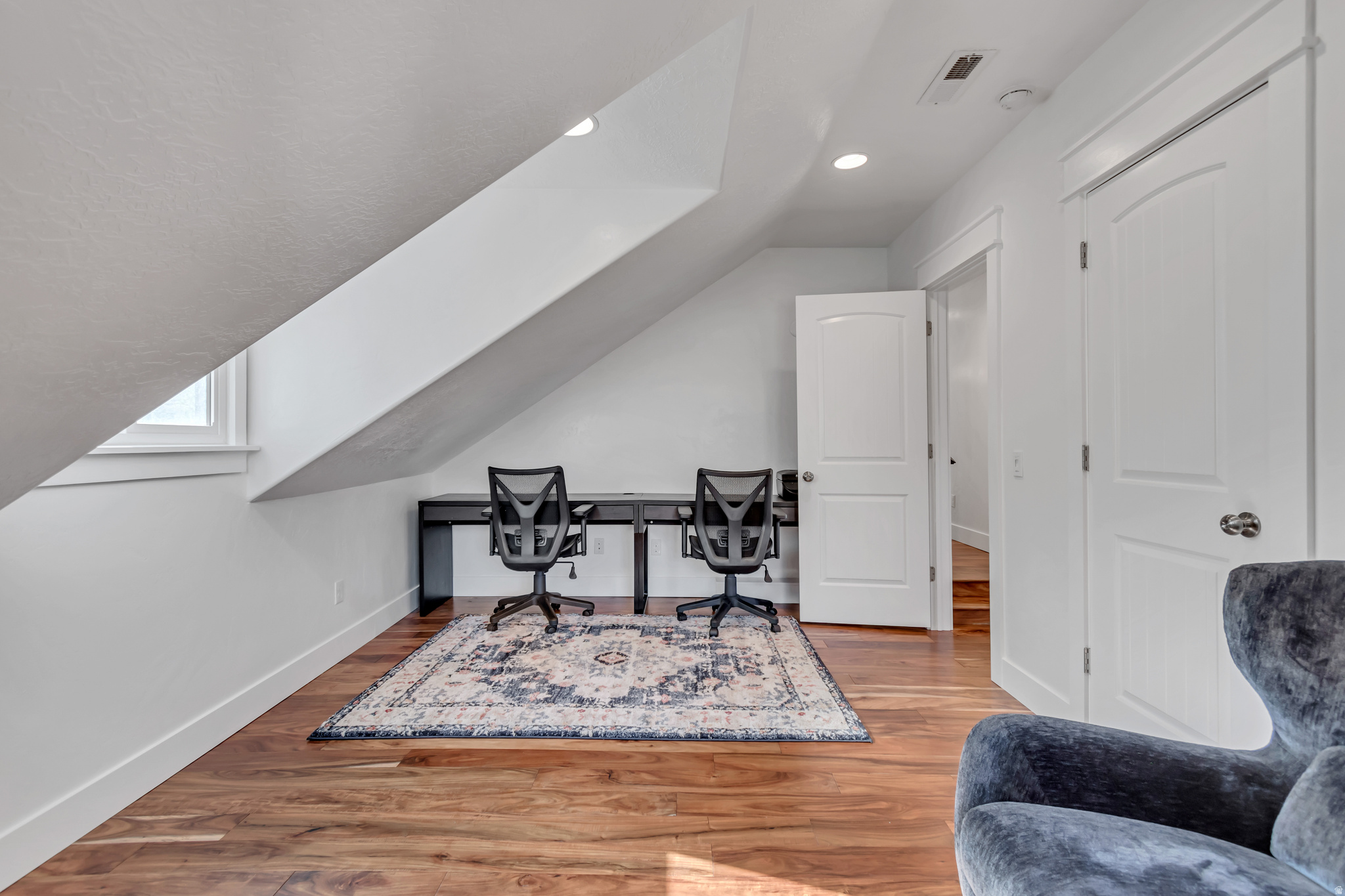 RON STRONG - Residential