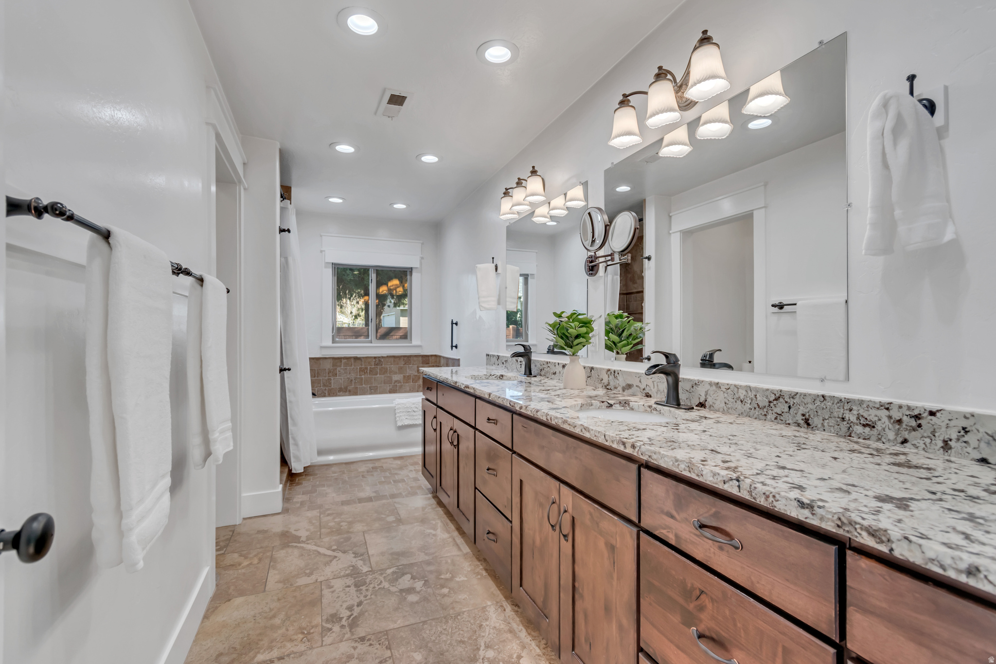 RON STRONG - Residential