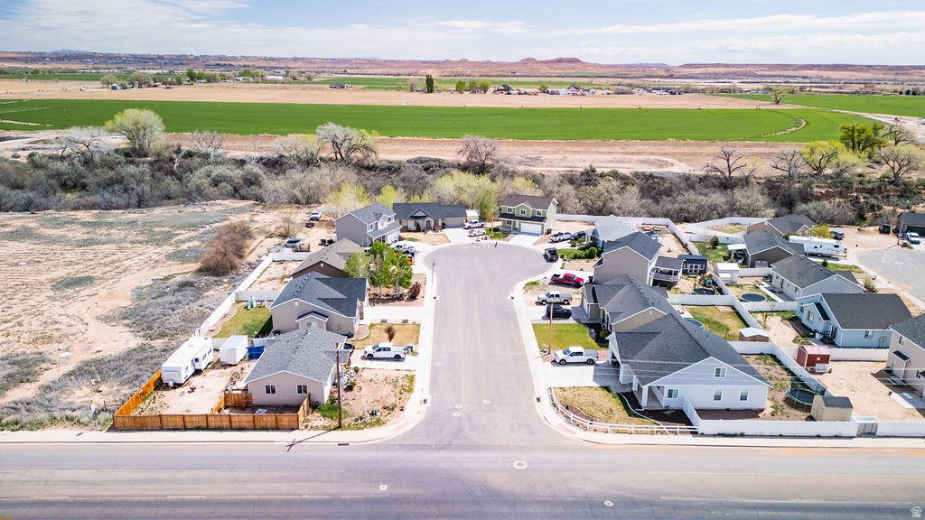 UINTAH SHADOWS - Residential