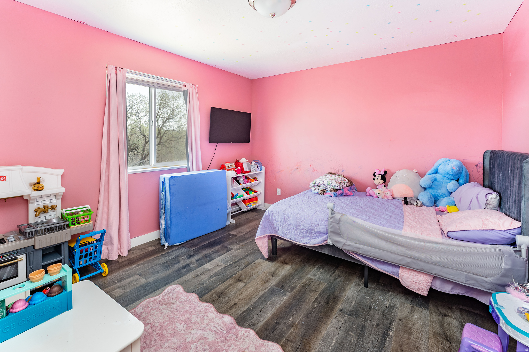 UINTAH SHADOWS - Residential