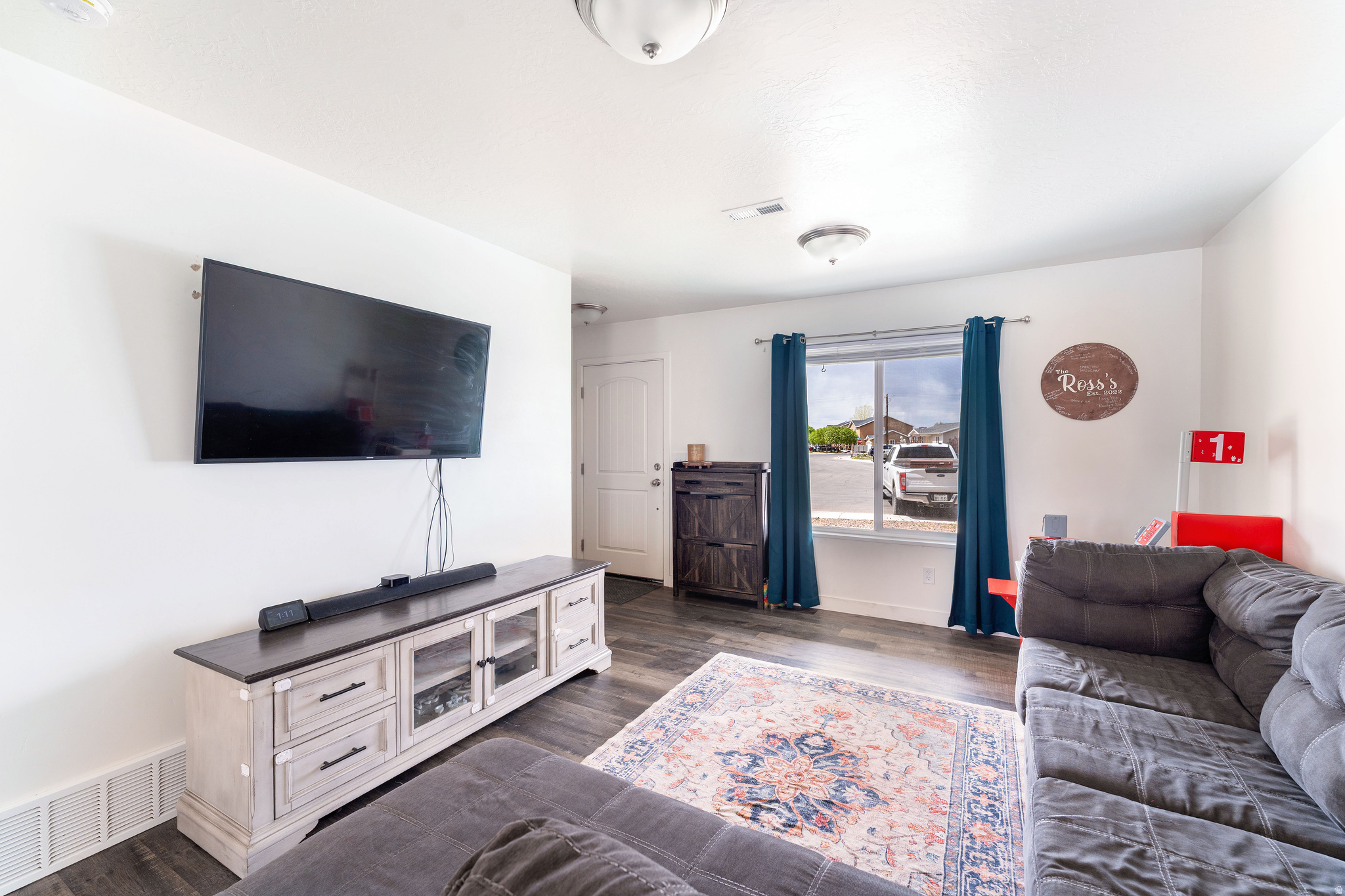 UINTAH SHADOWS - Residential