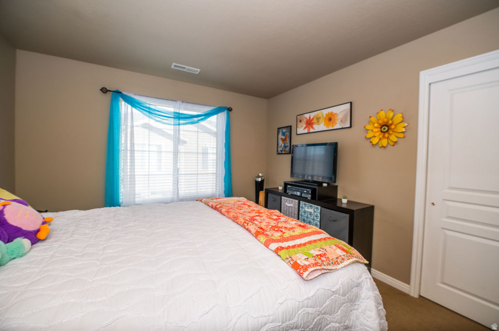 TOWNHOMES AT HIGHBURY COMMONS - Residential