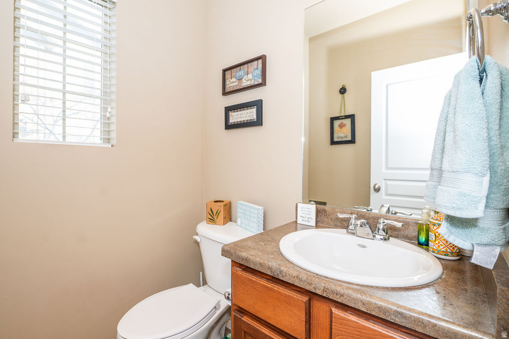 TOWNHOMES AT HIGHBURY COMMONS - Residential