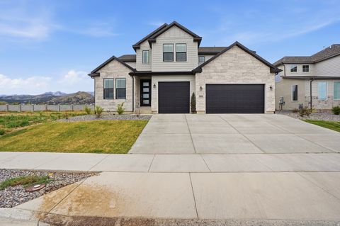 Tiny photo for 13334 S HENNING CIR, Herriman, UT 84096 (MLS # 2147870)
