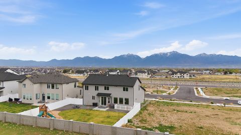 Tiny photo for 13334 S HENNING CIR, Herriman, UT 84096 (MLS # 2147870)