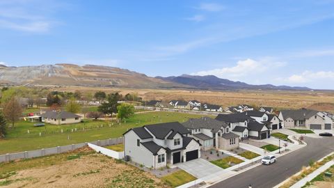 Tiny photo for 13334 S HENNING CIR, Herriman, UT 84096 (MLS # 2147870)