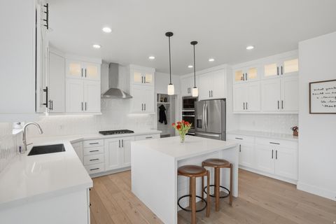 Tiny photo for 13334 S HENNING CIR, Herriman, UT 84096 (MLS # 2147870)