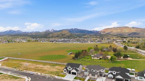 Tiny photo for 13334 S HENNING CIR, Herriman, UT 84096 (MLS # 2147870)