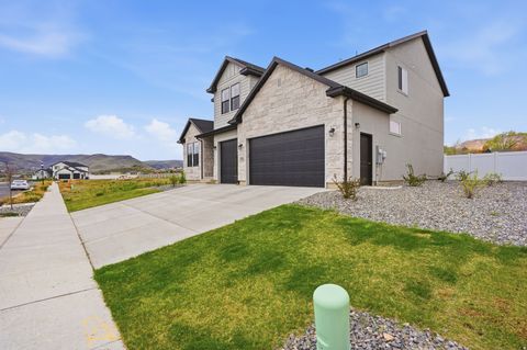 Tiny photo for 13334 S HENNING CIR, Herriman, UT 84096 (MLS # 2147870)