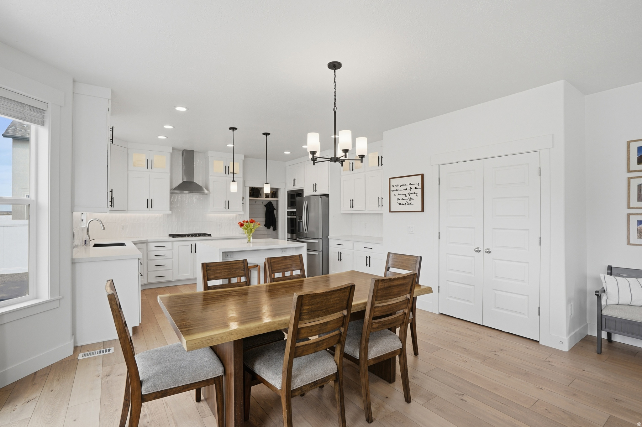 HIDDEN OAKS - Residential