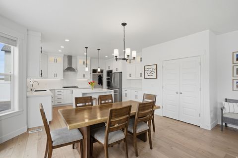 Tiny photo for 13334 S HENNING CIR, Herriman, UT 84096 (MLS # 2147870)