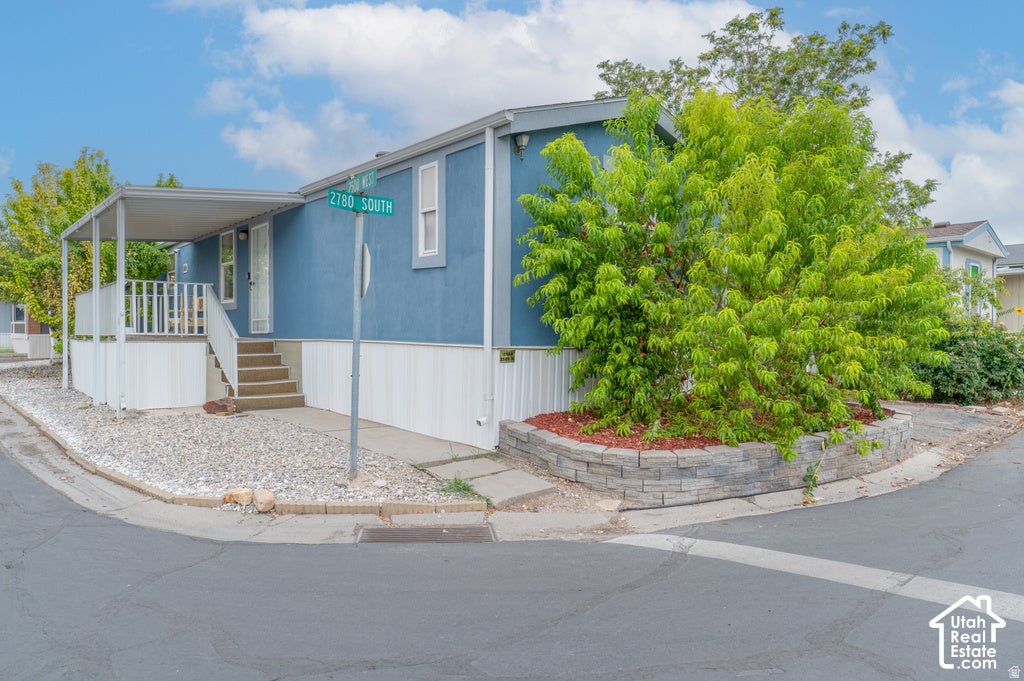 Photo of 2509 W 2780 S, West Valley City, UT 84119 (MLS # 2187109)