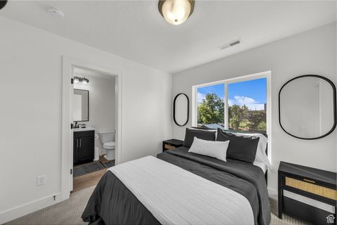 Tiny photo for 397 W 850 N, Farmington, UT 84025 (MLS # 2112944)