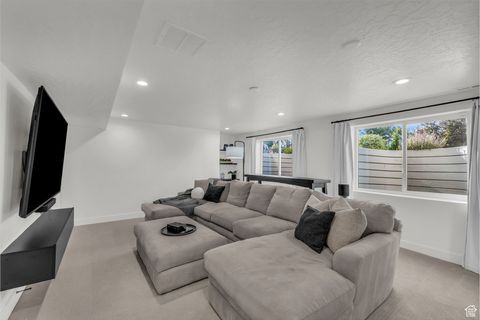 Tiny photo for 397 W 850 N, Farmington, UT 84025 (MLS # 2112944)