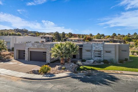 Tiny photo for 1622 S AGATE CIR, Saint George, UT 84790 (MLS # 2126277)