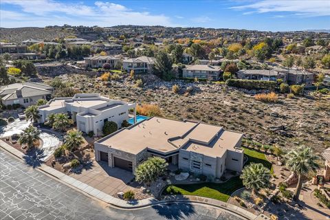 Tiny photo for 1622 S AGATE CIR, Saint George, UT 84790 (MLS # 2126277)