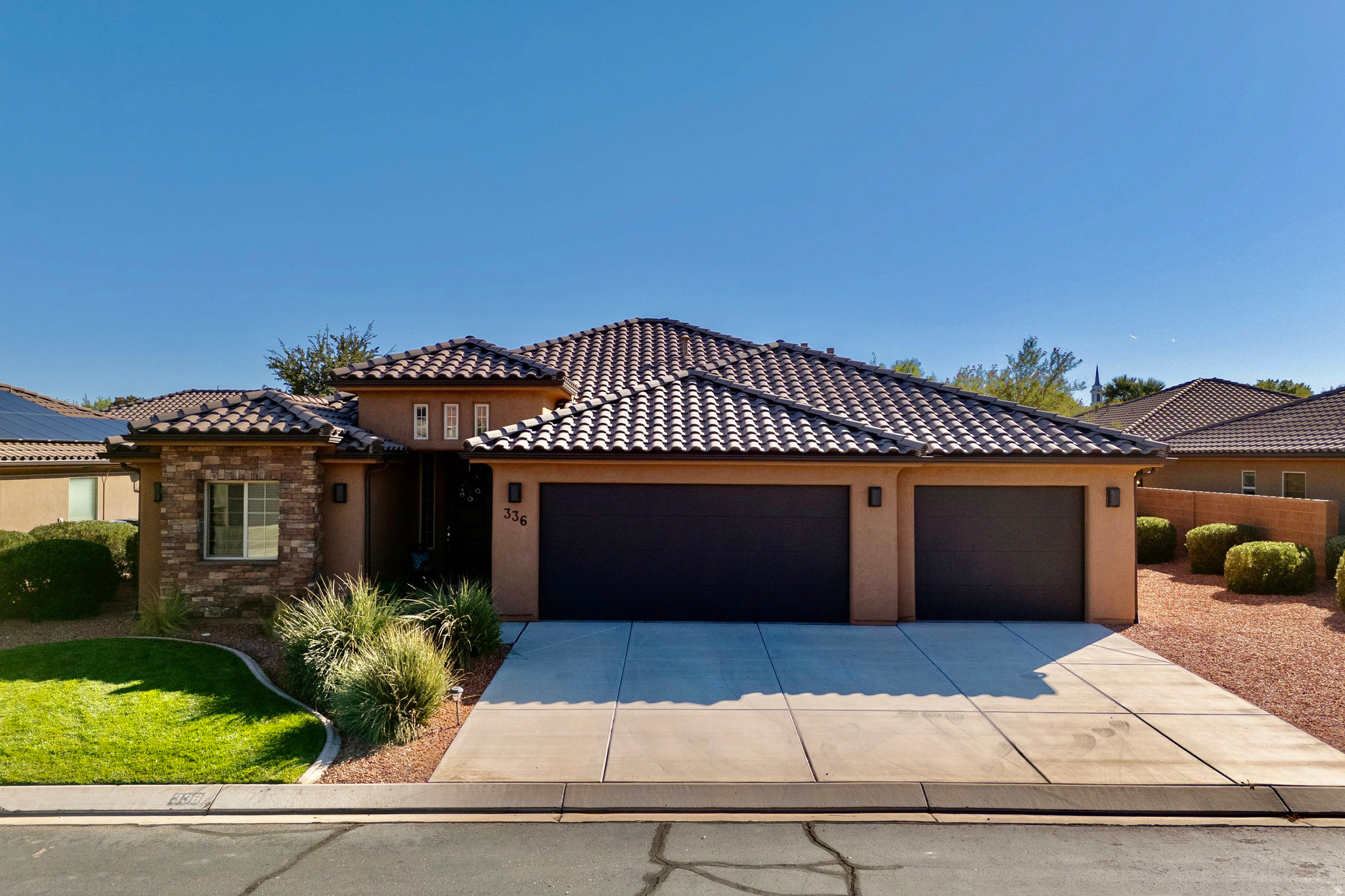 DESERT ROSE PH 1 - Residential