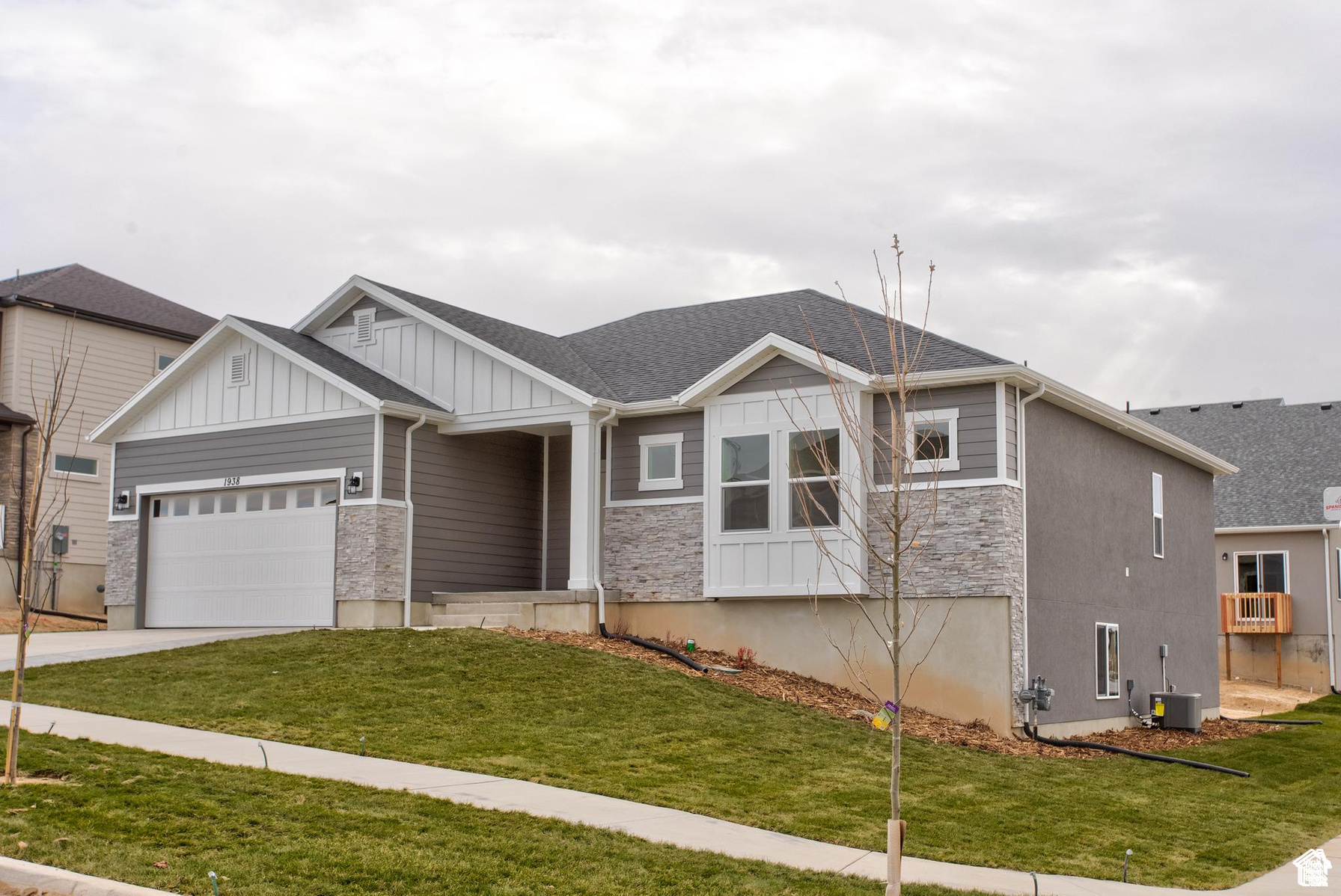 OAKRIDGE COVE - Residential