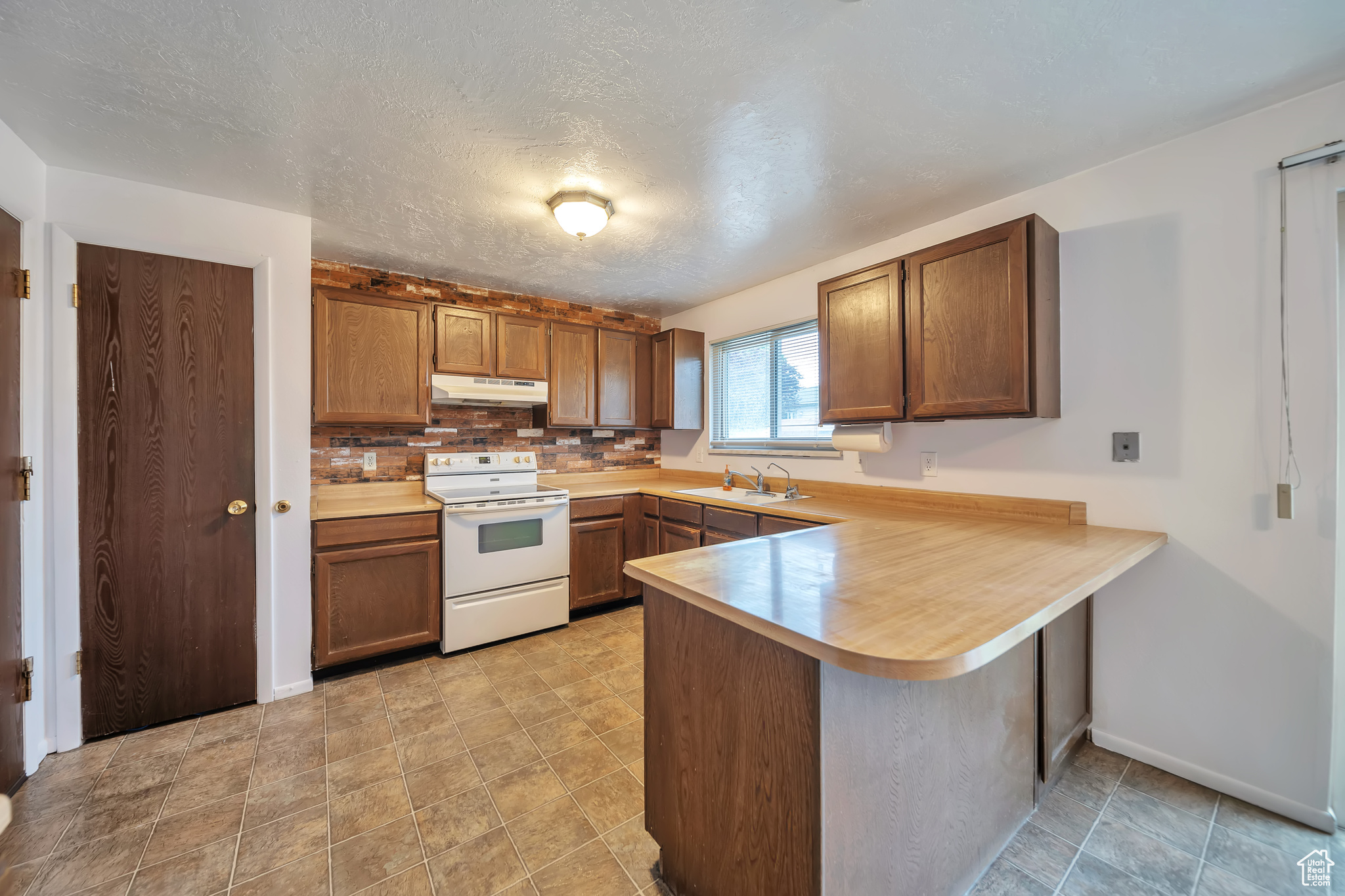 5373 S Clover Meadow Dr, Murray, Utah image 6