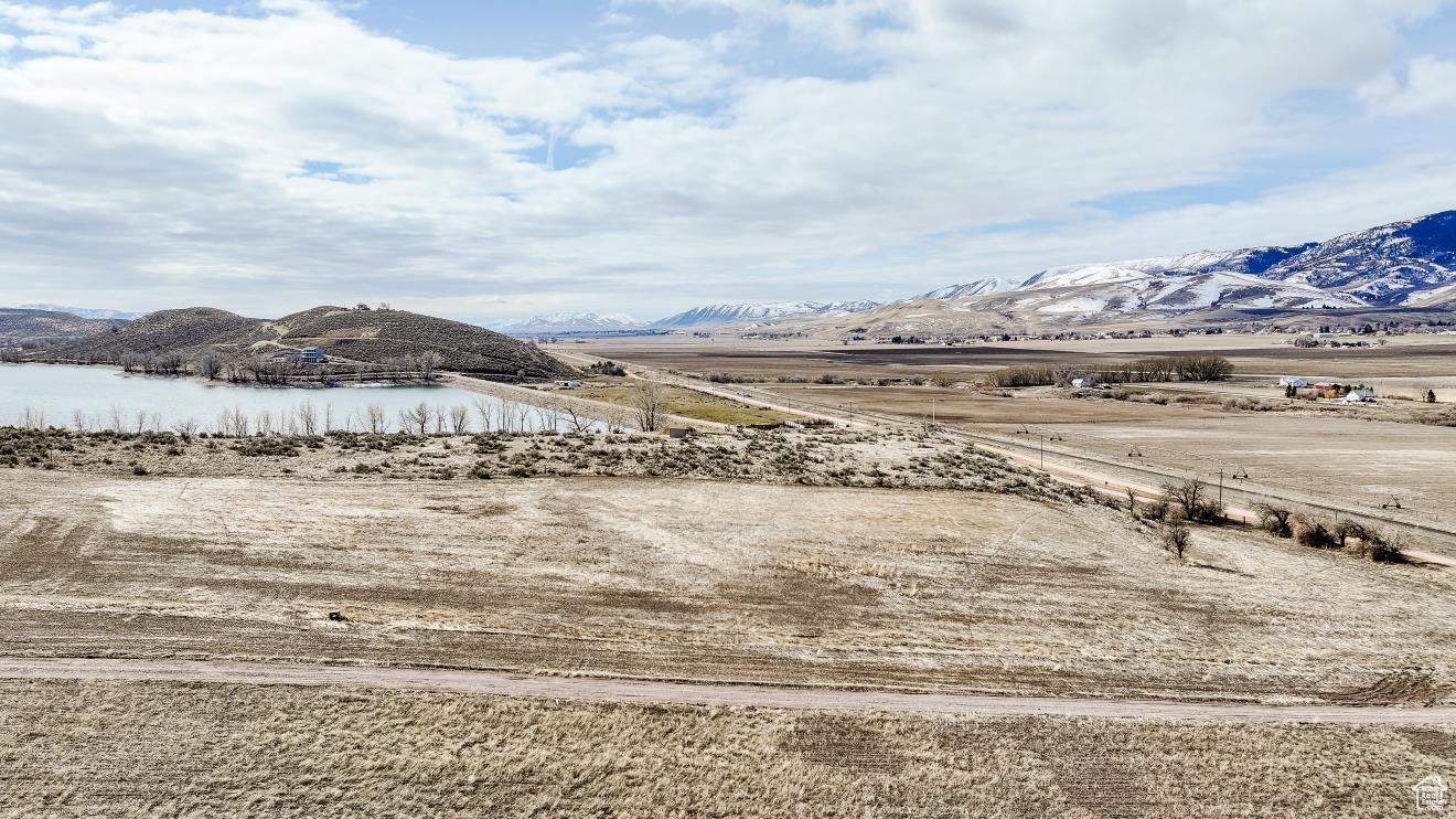 HULL LOT OF LITTLES SUBDIVISION - Land