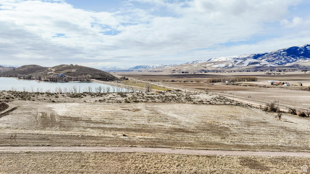 HULL LOT OF LITTLES SUBDIVISION - Land