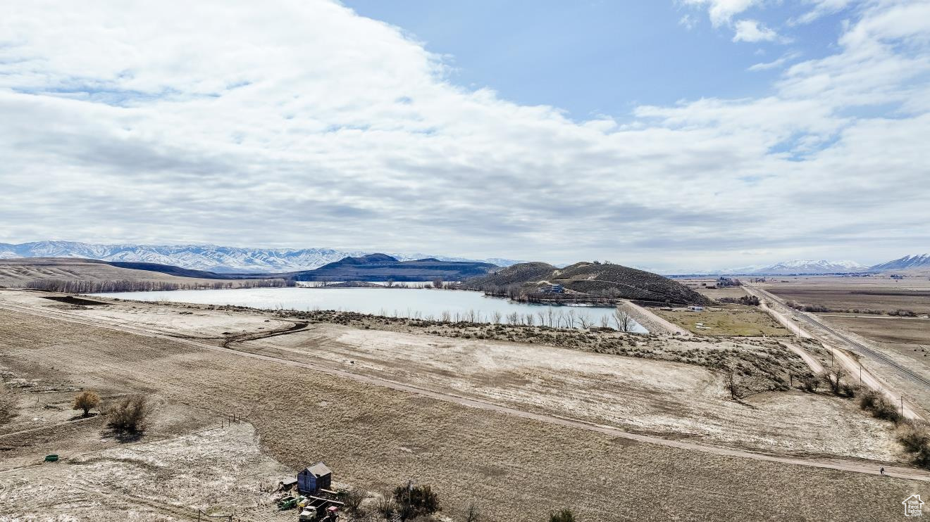 HULL LOT OF LITTLES SUBDIVISION - Land