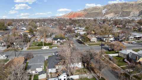 Tiny photo for 963 W 400 N, Salt Lake City, UT 84116 (MLS # 2125048)