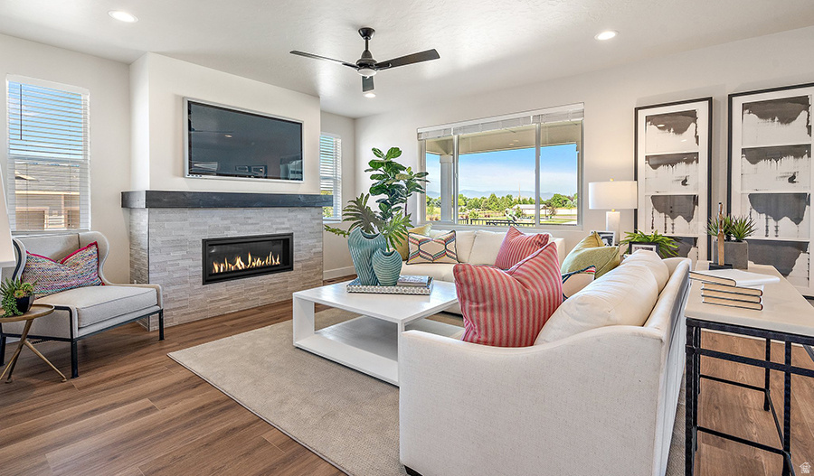 CANYON VIEW - Residential