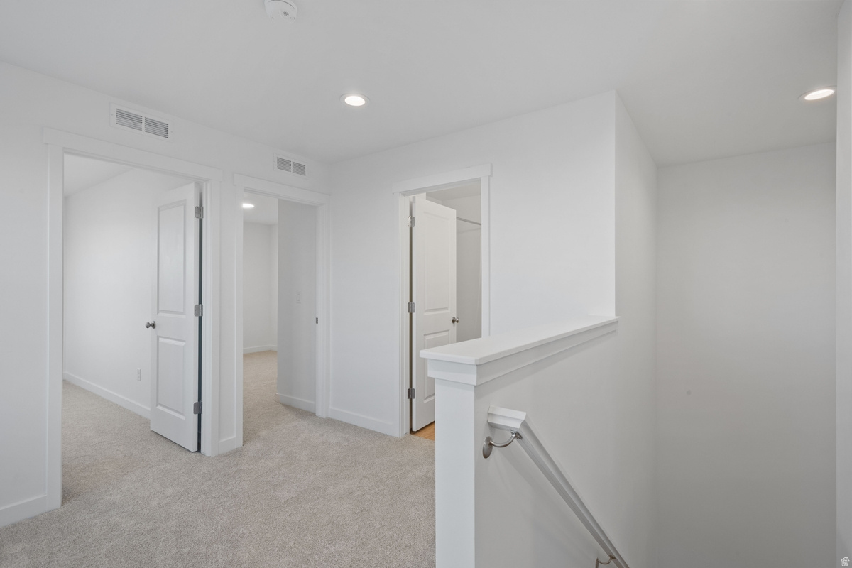 DAYBREAK - Residential