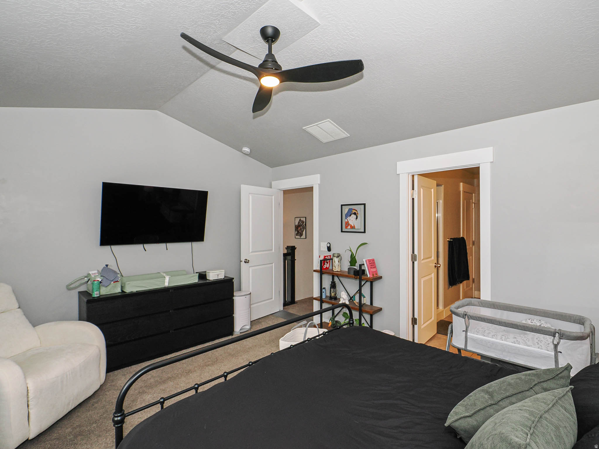 IRON HORSE TOWNHOMES HOA - Residential