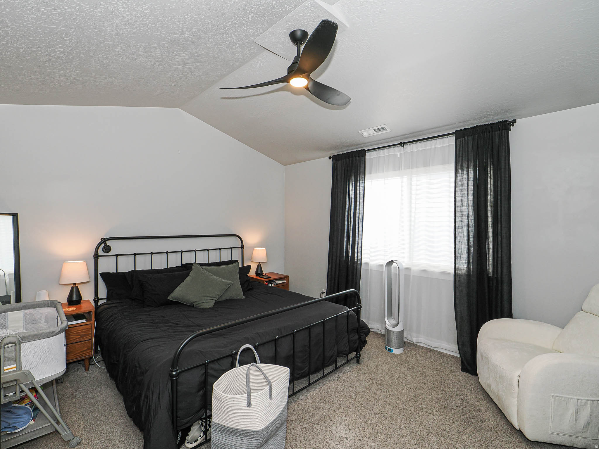 IRON HORSE TOWNHOMES HOA - Residential