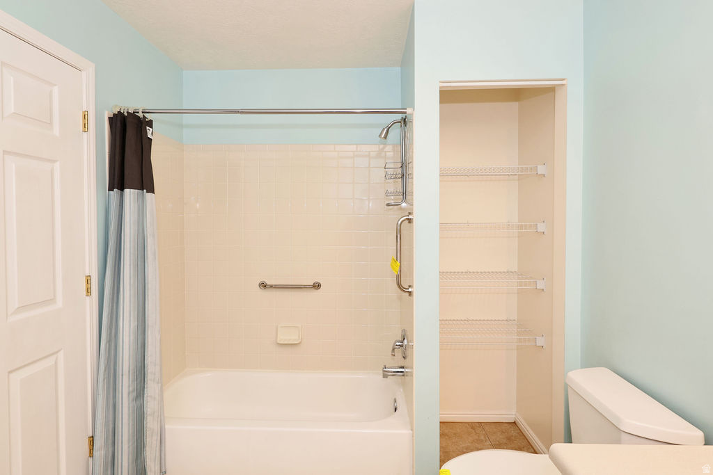 VALLEY VU VILLAS CONDOMINIUM - Residential