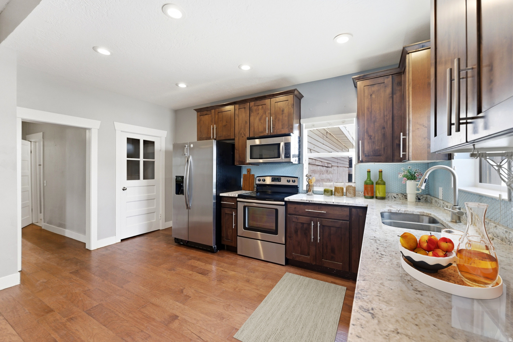 SOUTH SUMMIT - Residential