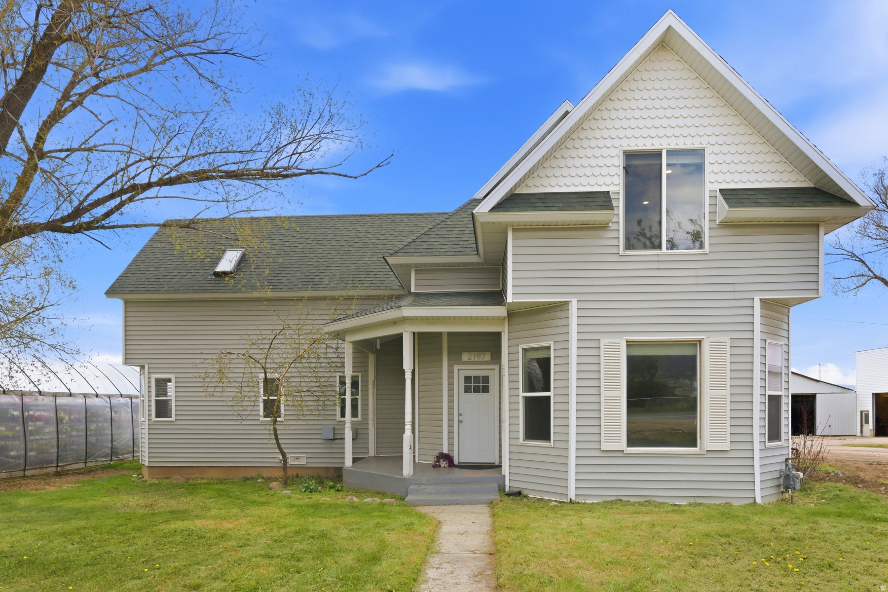 SOUTH SUMMIT - Residential