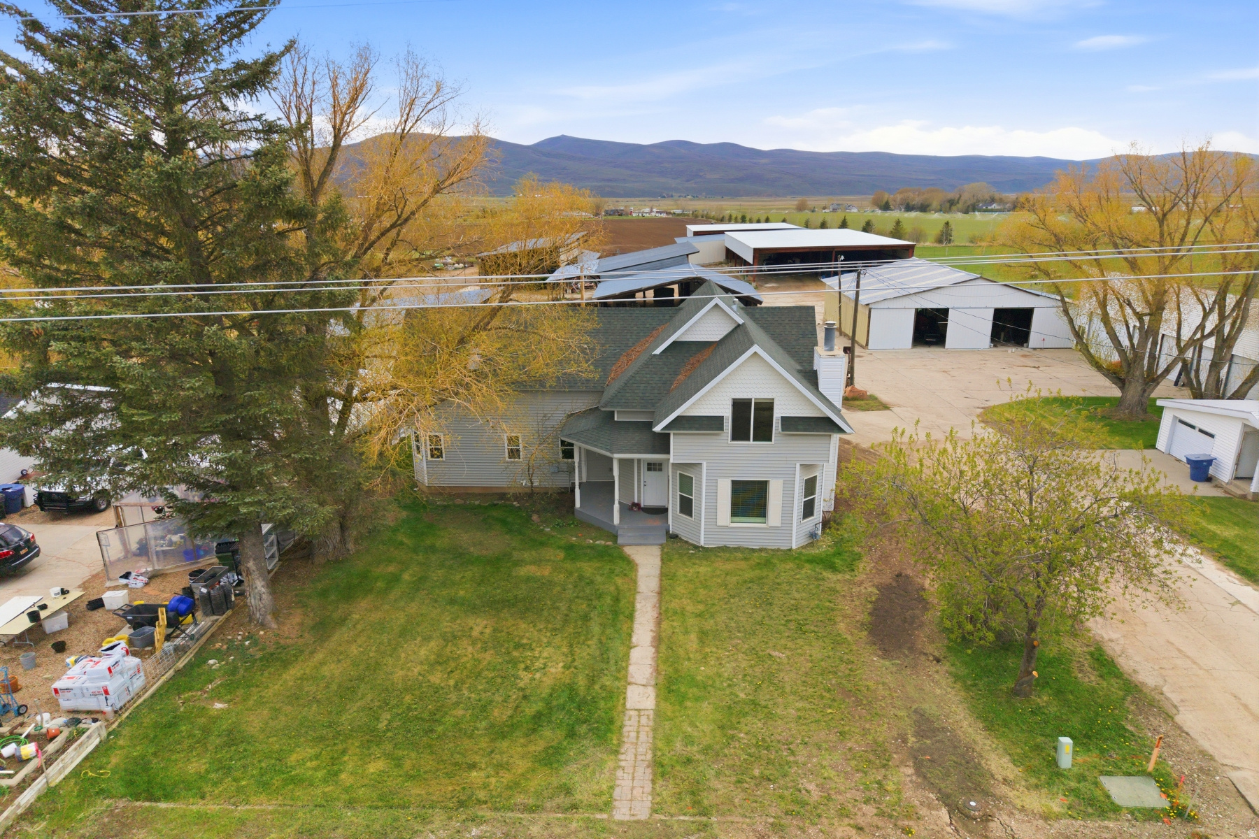 SOUTH SUMMIT - Residential